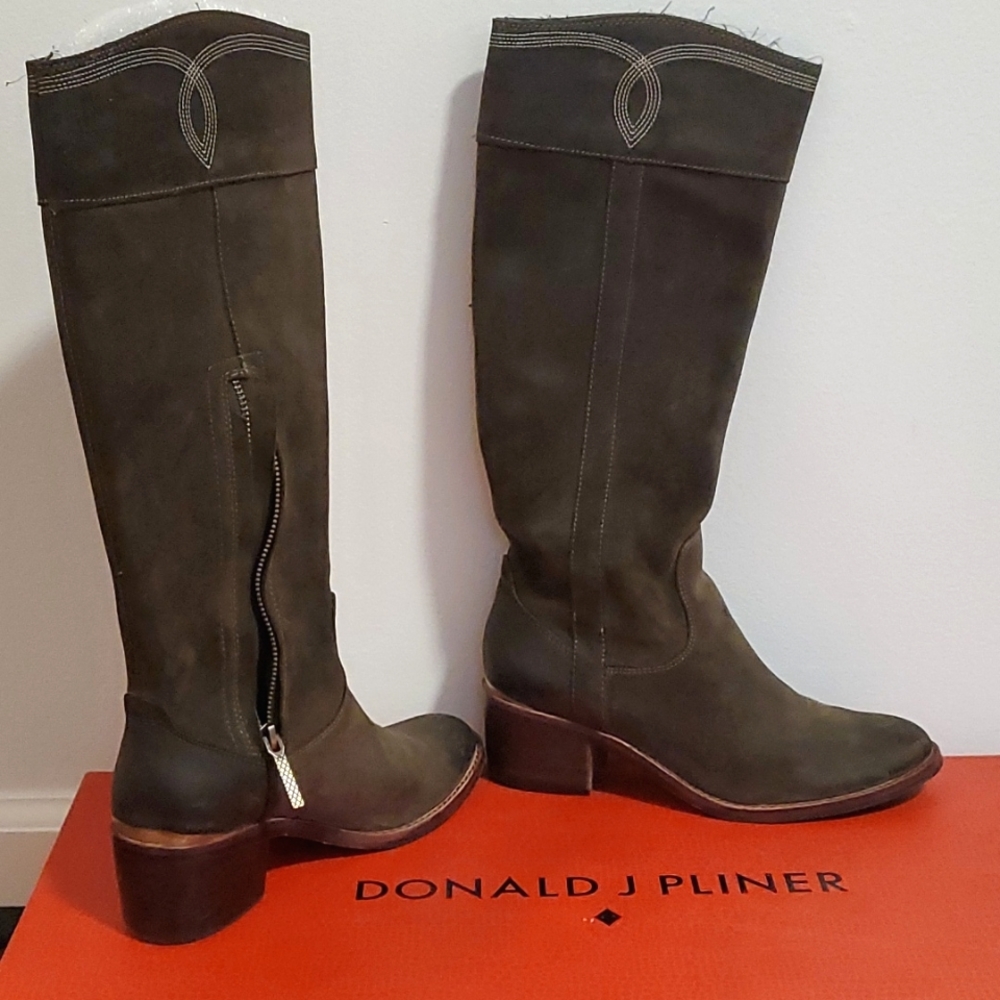 Donald J Pliner boots